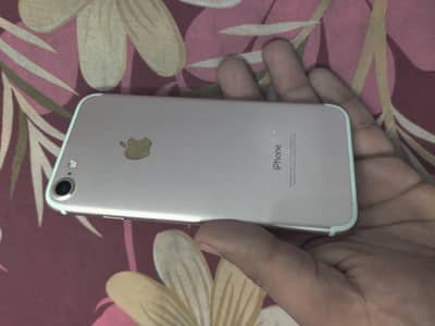 Apple iPhone 7