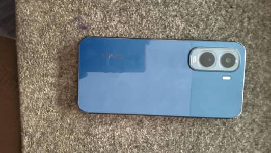 vivo y500
