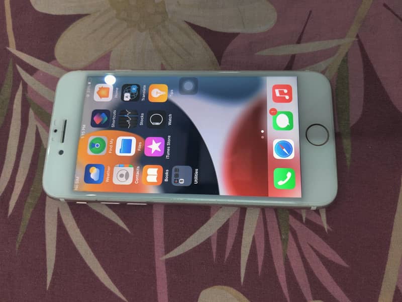 Apple iPhone 7 2