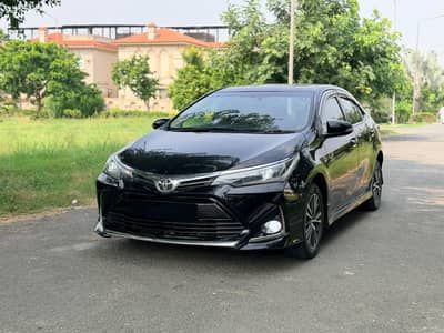 Toyota Corolla Altis Grande 2017 Model