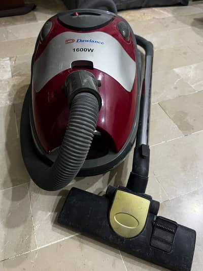 Dawlance vacuum cleaner
