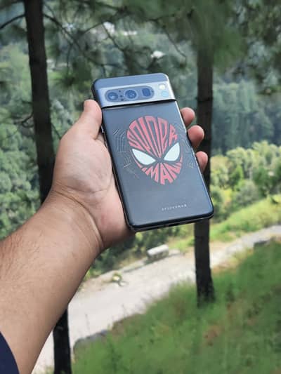 Google Pixel 8 Pro