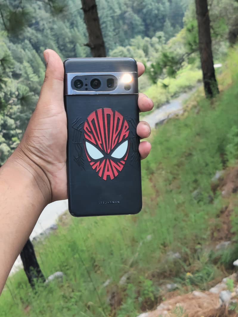 Google Pixel 8 Pro 4