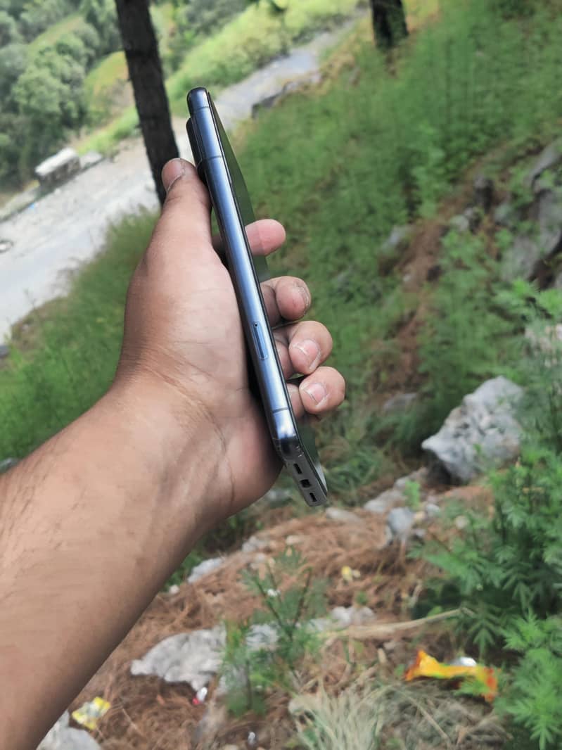 Google Pixel 8 Pro 9