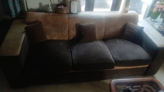 Modern 6-Seater Sofa Set