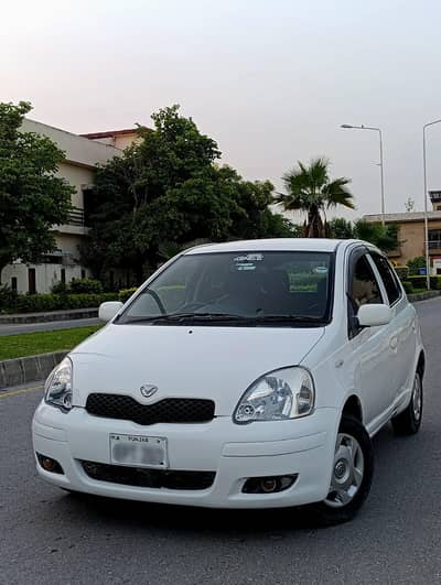 Toyota Vitz 2004
