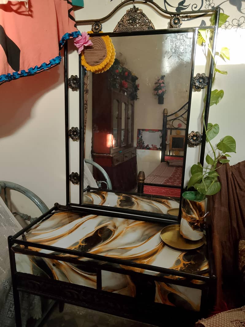 iron bed and sofas set 1