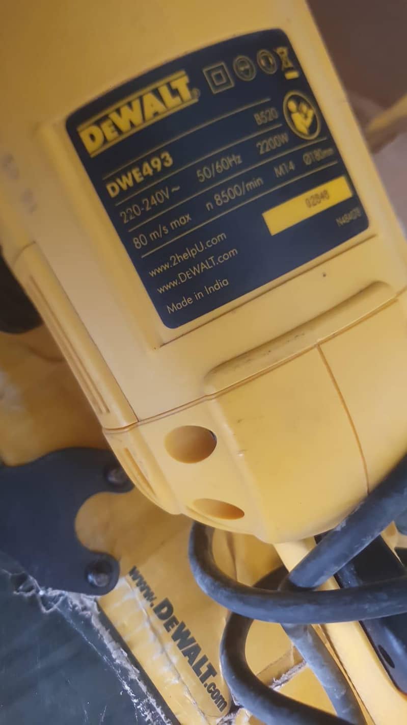DEWALT 7" Grinder. 3