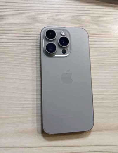 Apple iPhone 15 Pro