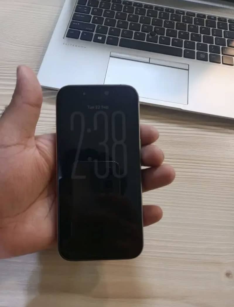 Apple iPhone 15 Pro 3