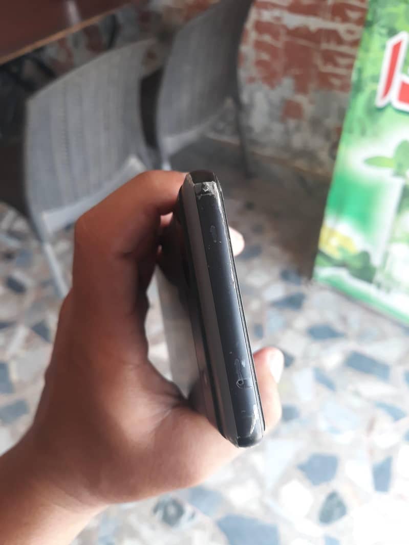 Google Pixel 6a 5