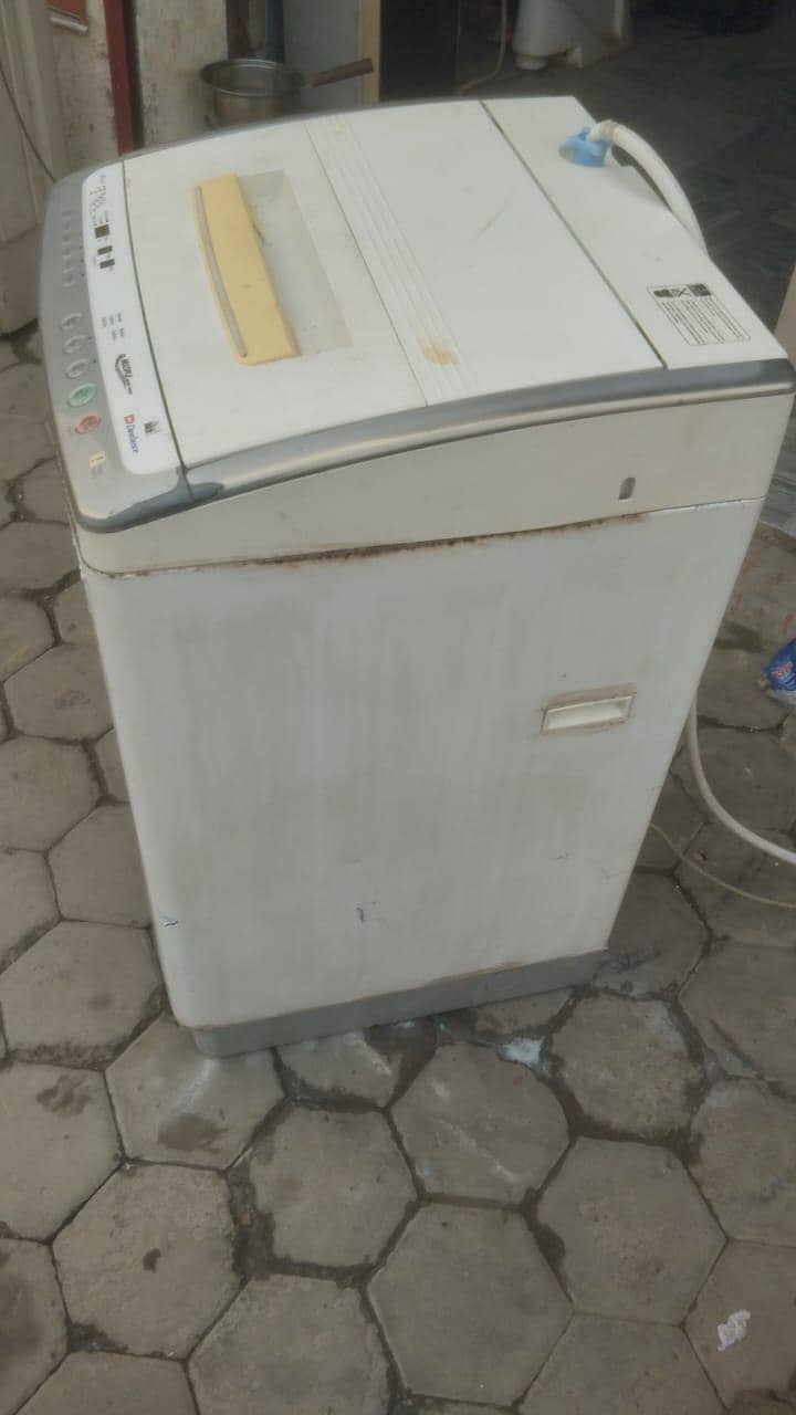 Dawlance fully automatic washing machine 2