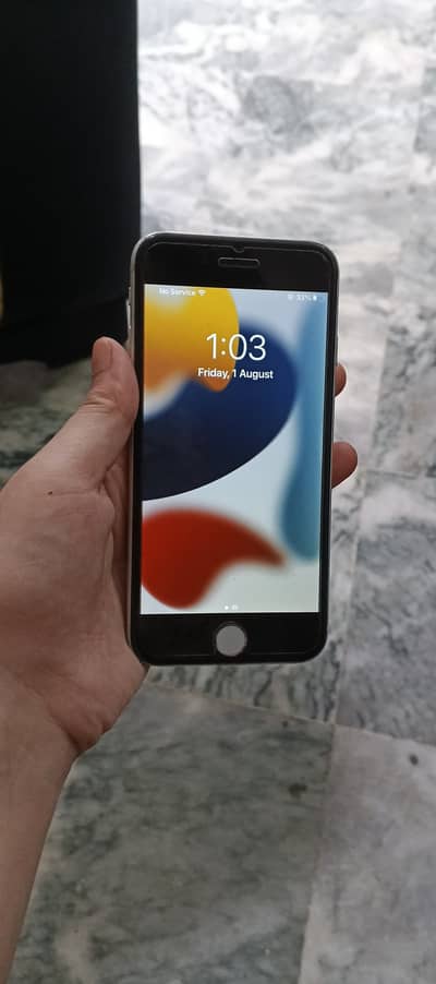 Apple iPhone 7