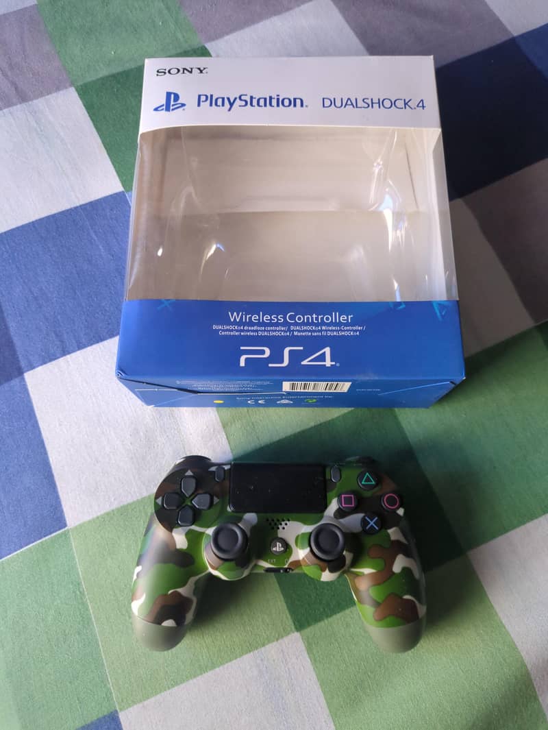 PS4 controller excellent condition 0