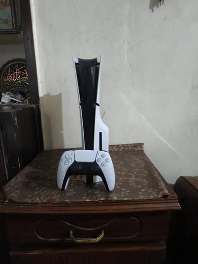 ps5 slim with all original accessories with box