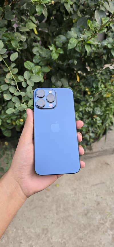 iPhone 15 Pro Max – JV | Factory locked