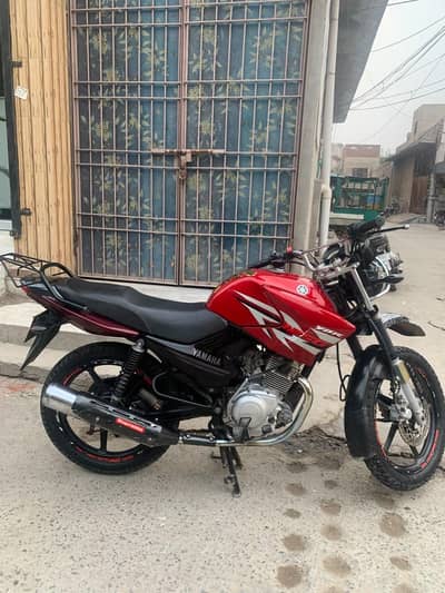 Yamaha ybr 125g