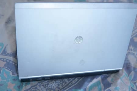 Intel Core i5  8GB RAM 128GB SSD 03353089212 call num