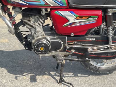 .  Honda CG 125 2023 Model BDW 5351 Total  Arifwala