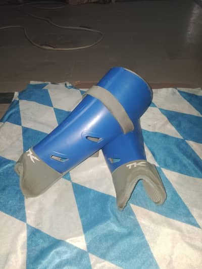 hokey knee pads