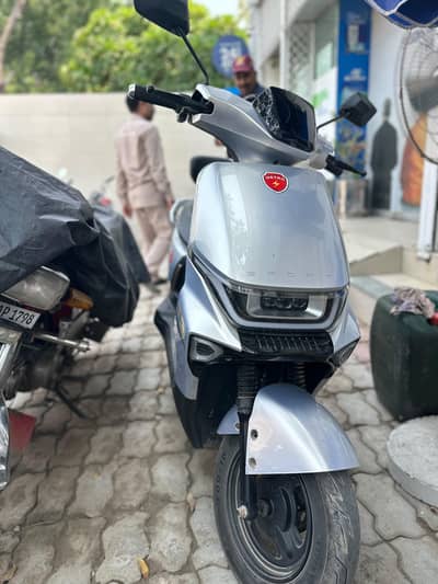 metro scooty