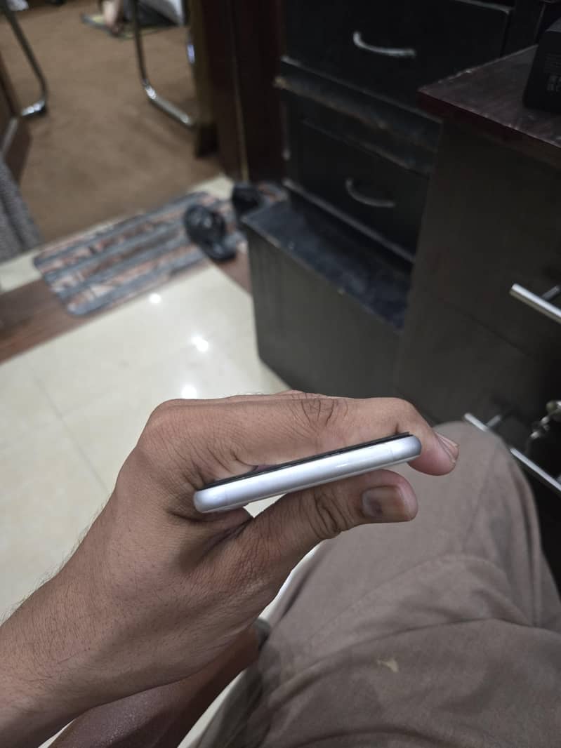 Apple iPhone SE 2