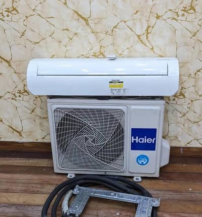 Haier 1 Ton DC inverter 03054232248