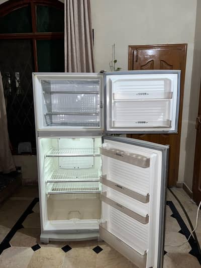 Dawlance fridge