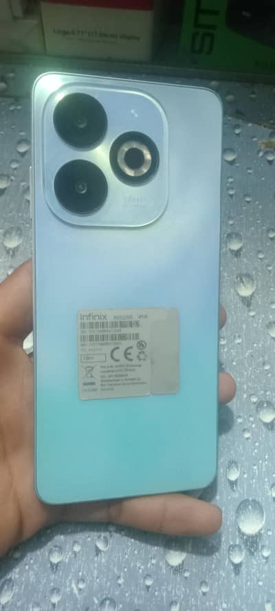 Infinix Smart 8 Pro
