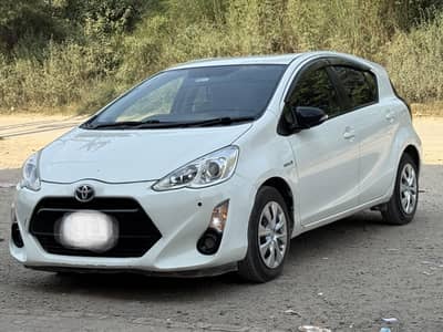 Toyota aqua 2015/18 S push start