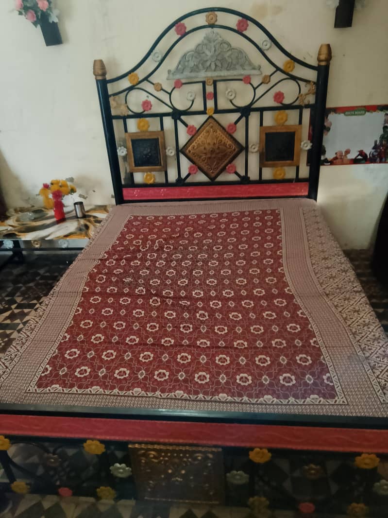 iron bed and sofas set 4