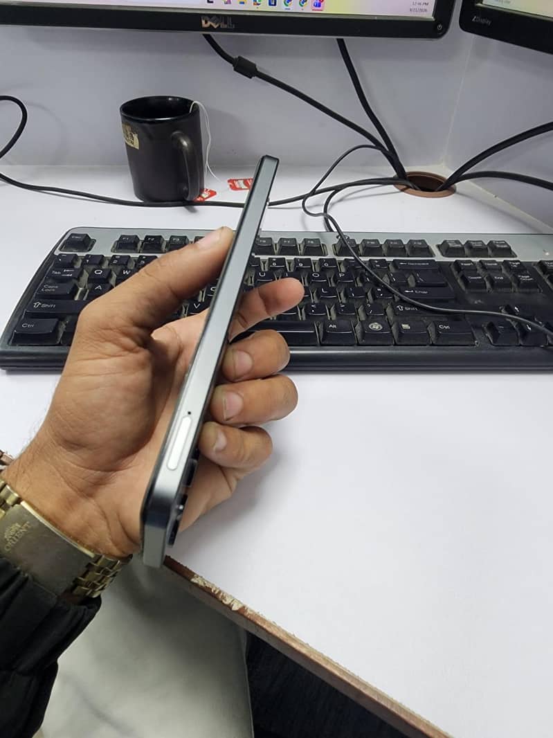 Realme Note 60x exchange possible but with iphone 5