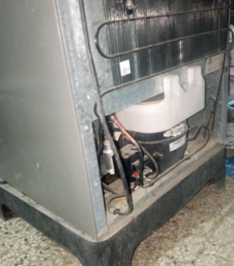 refrigerator 1