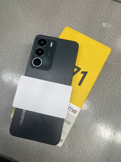 Realme C71