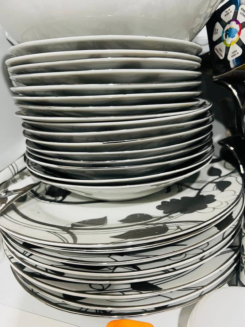 dinner set 2