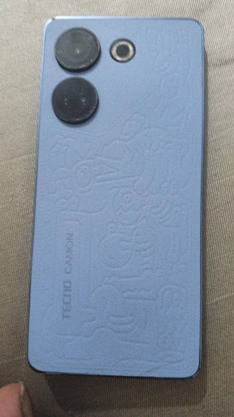 Tecno CAMON 20 Pro 1