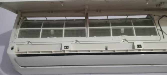 new PEL air conditioner in 4 years warranty