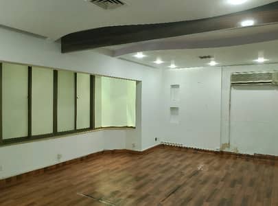 Reserve A Centrally Located Prime Location Office In Siddique Trade Center