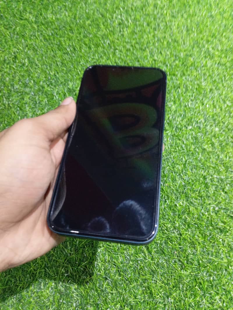 Apple iPhone 14 0