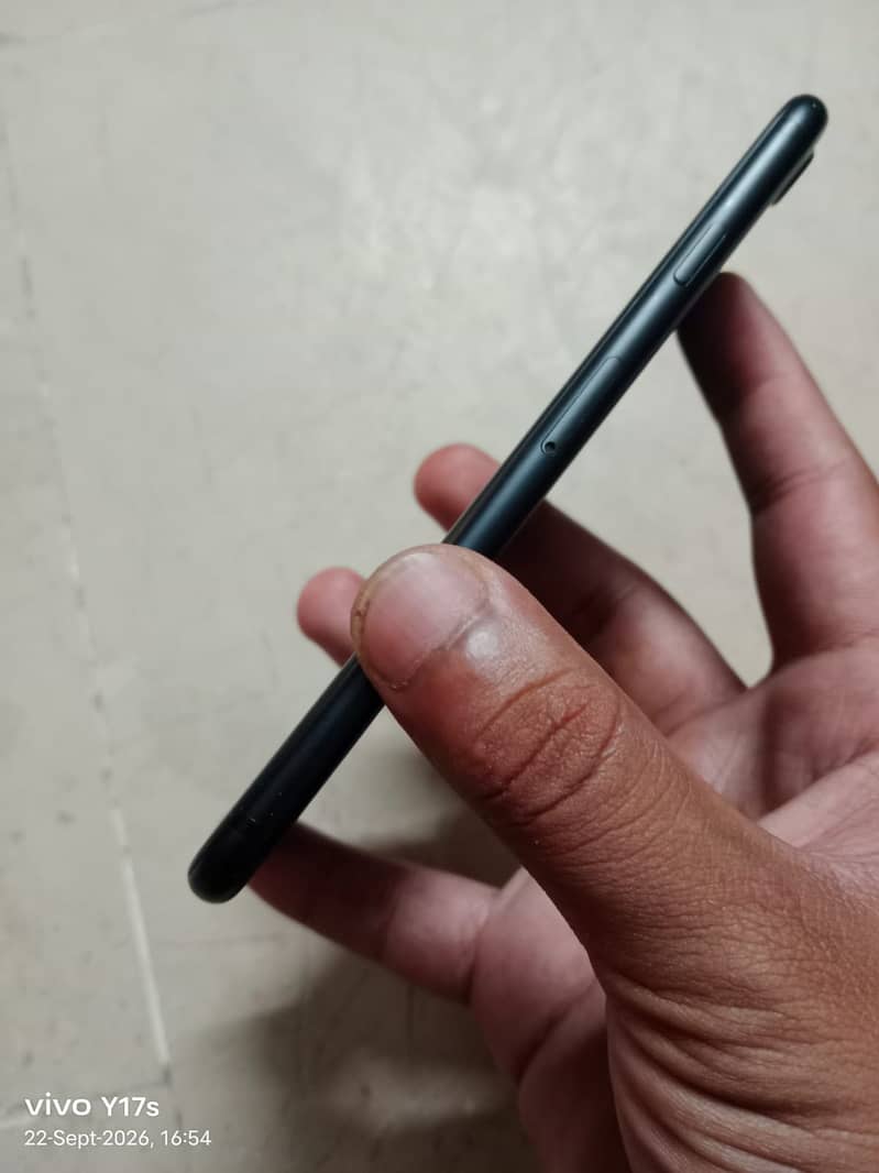 Apple iPhone 7 1