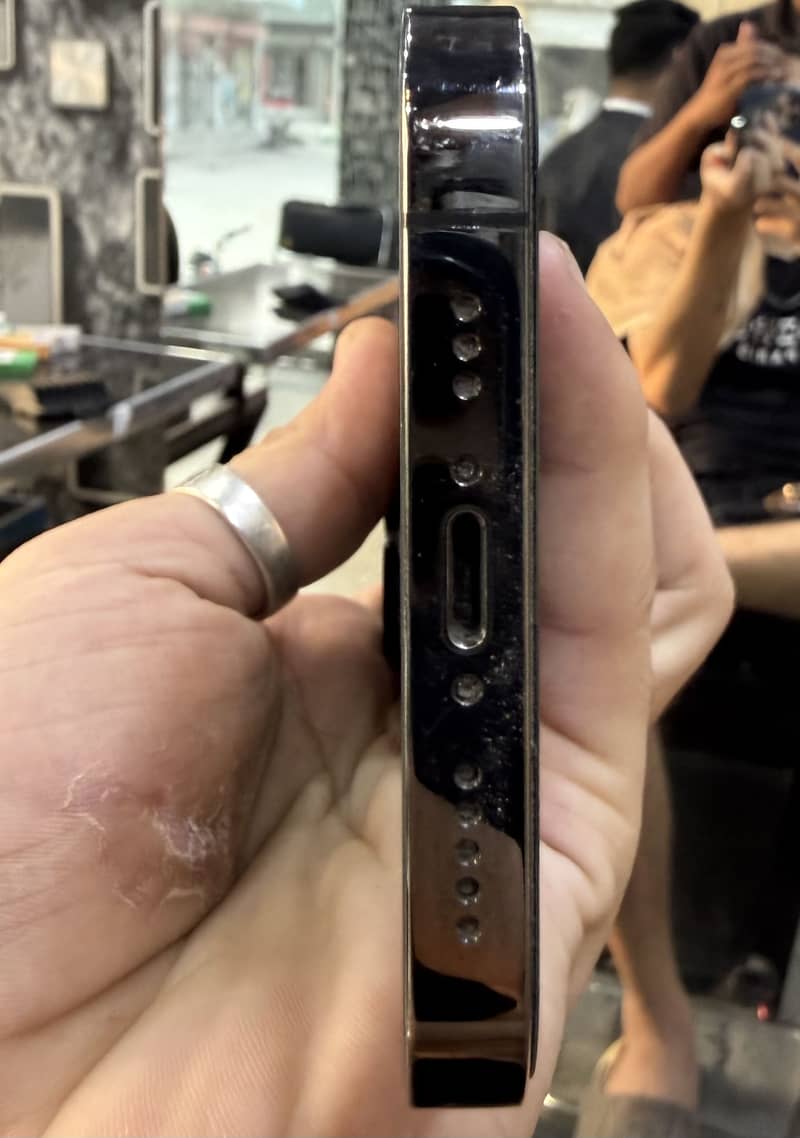 Apple iPhone 13 Pro 5