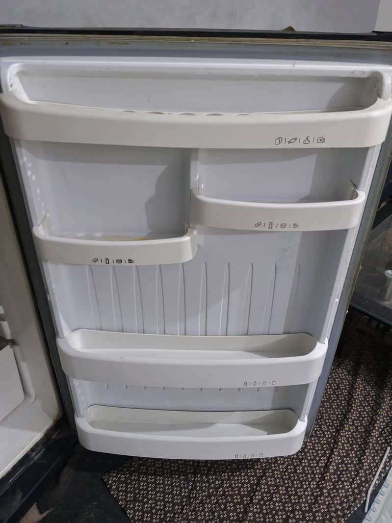 Orient Fridge Large 3