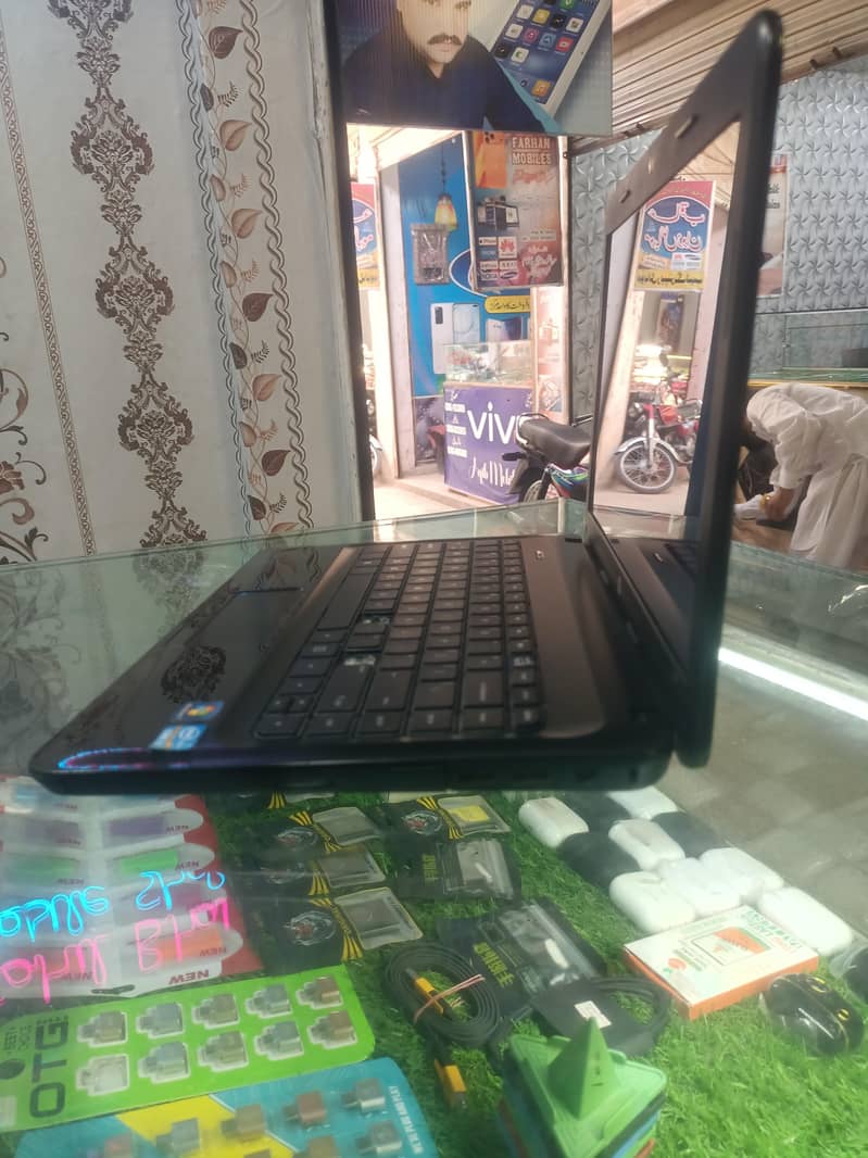 Leptop core i3 0