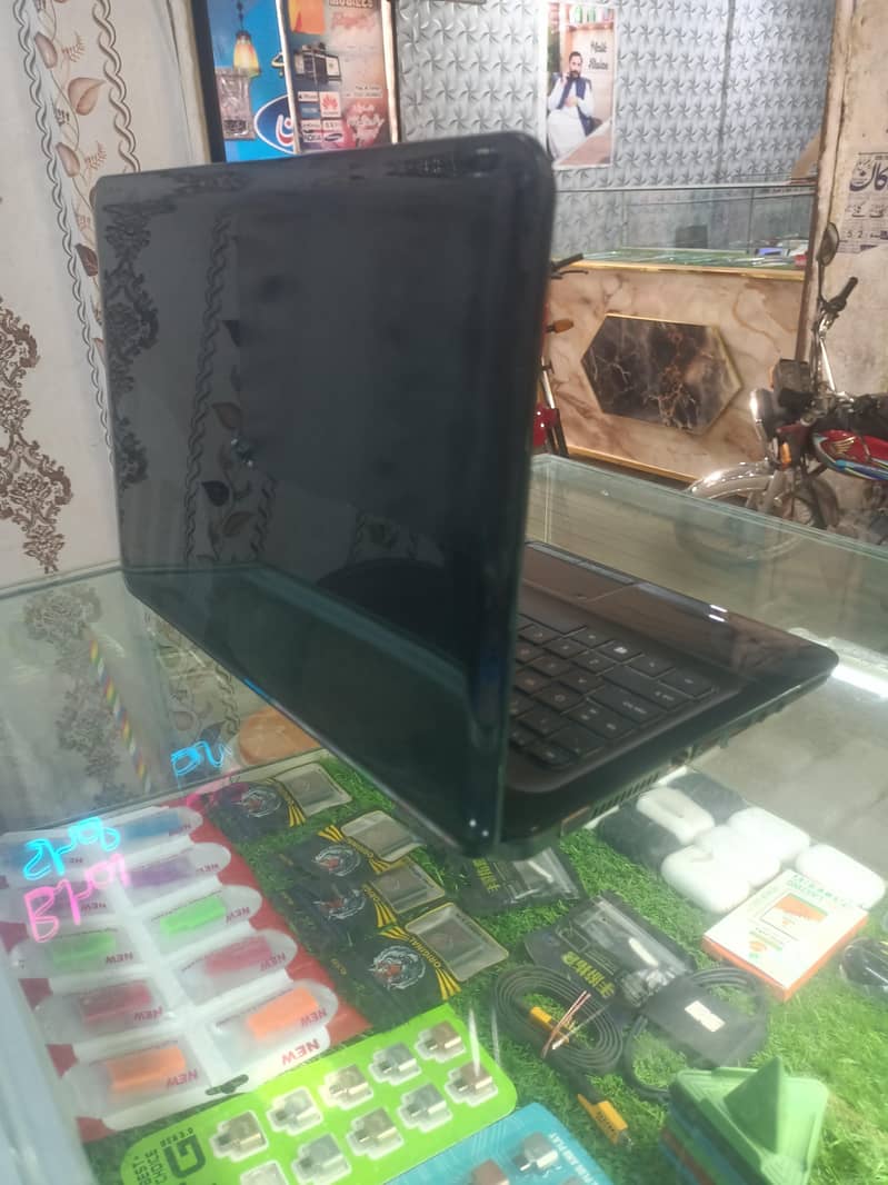 Leptop core i3 4