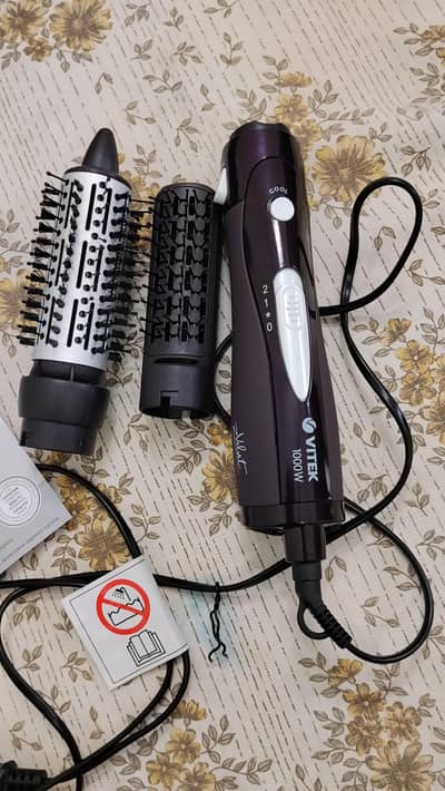 Blow dryer
