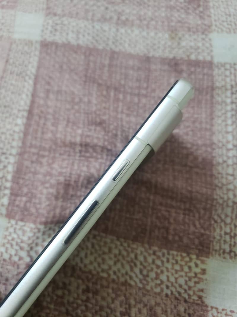 Google Pixel 7 3