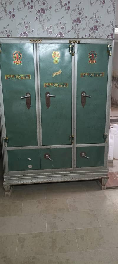 3 door iron wardrobe
