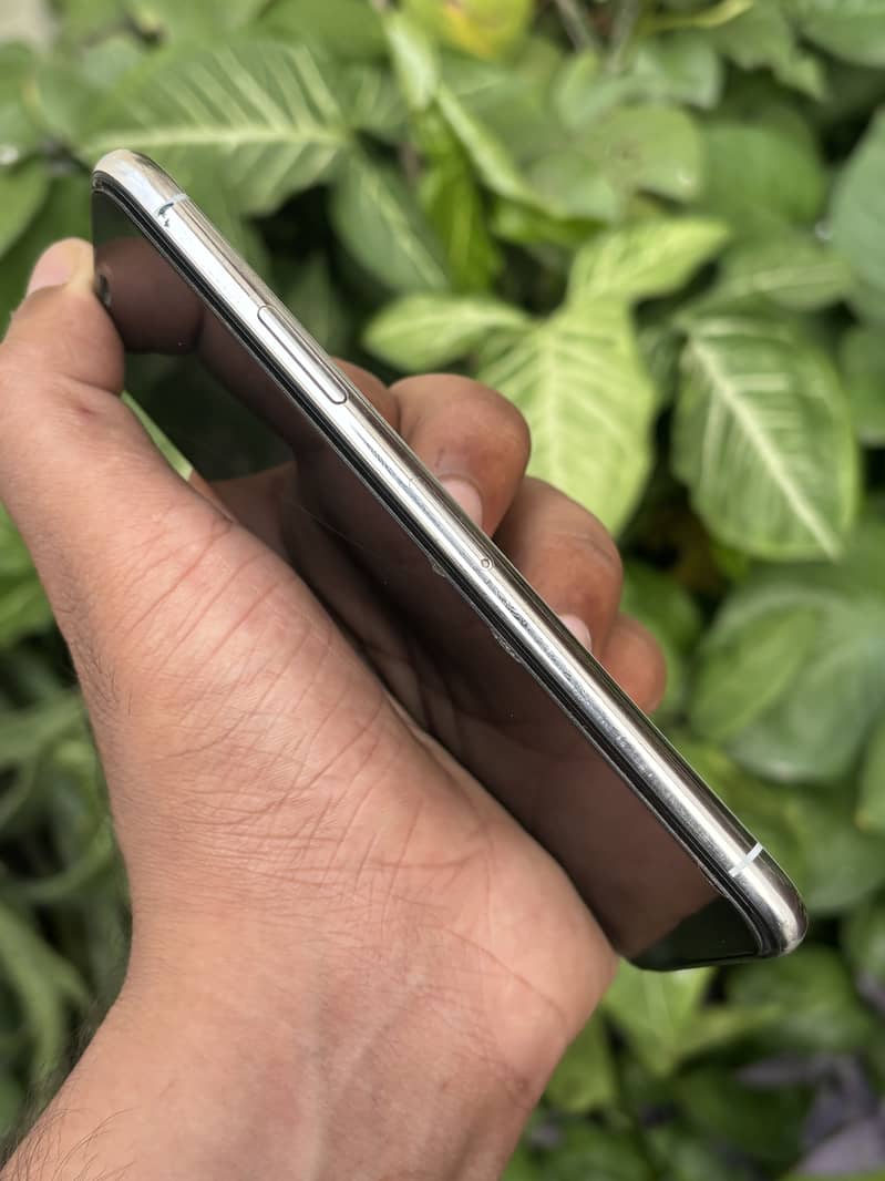 Apple iPhone X 1