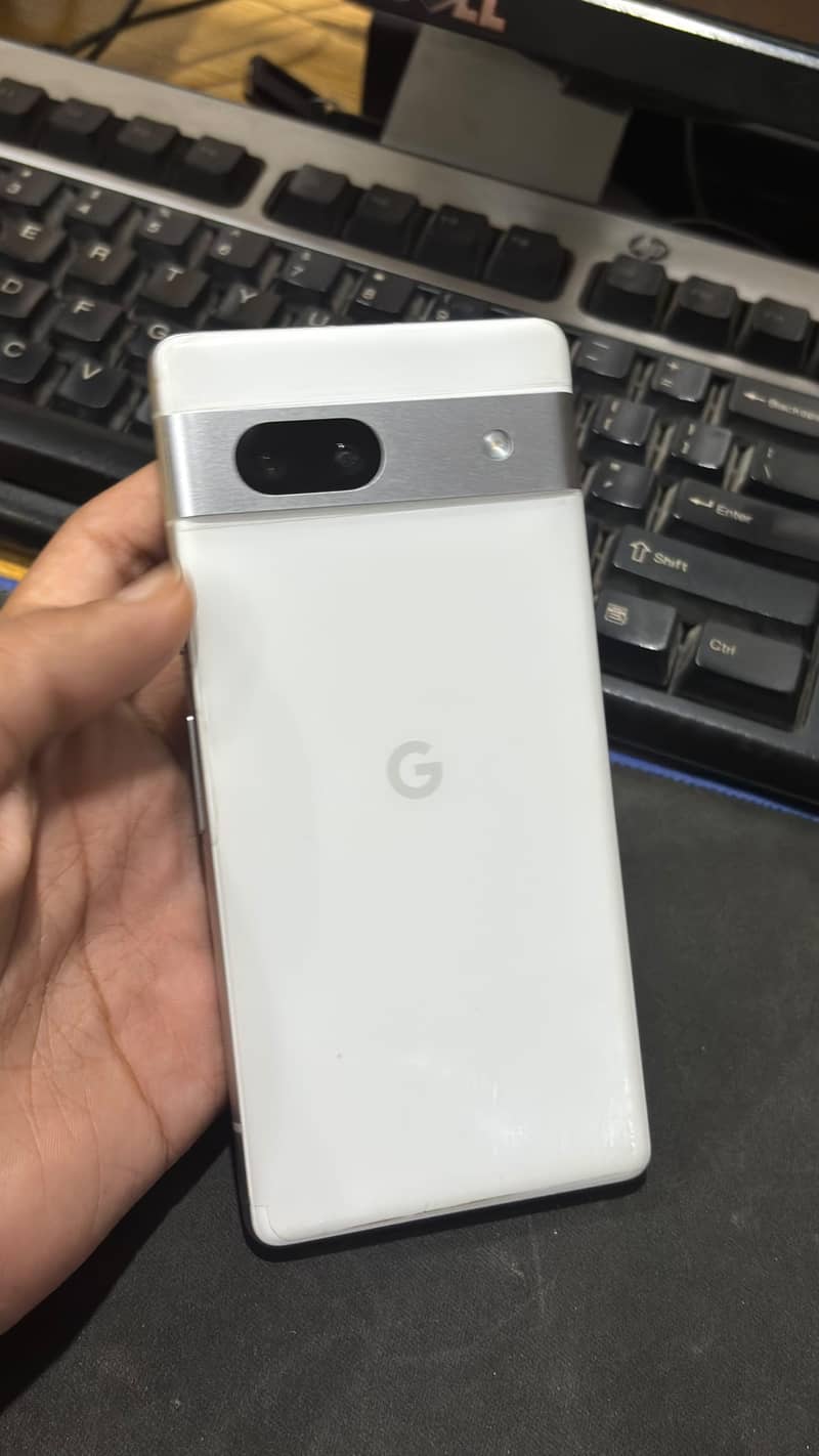 Google Pixel 7a 1