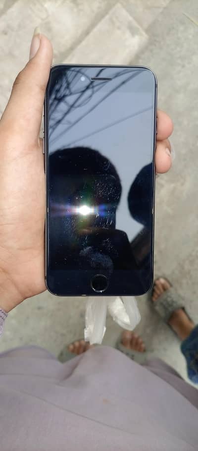 Apple iPhone 8